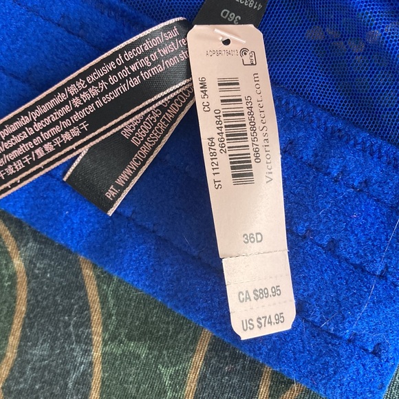 Victoria’s Secret Bombshell Lingerie - Picture 3 of 4